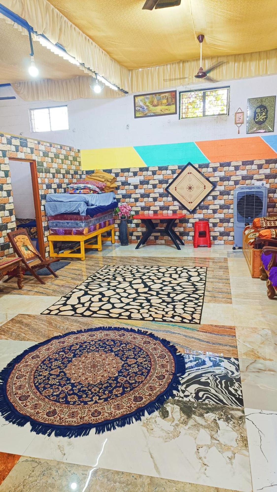 Sahara Family Homestay Mysore Exterior photo