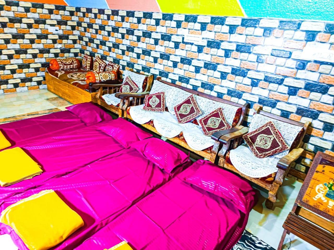 Sahara Family Homestay Mysore Exterior photo