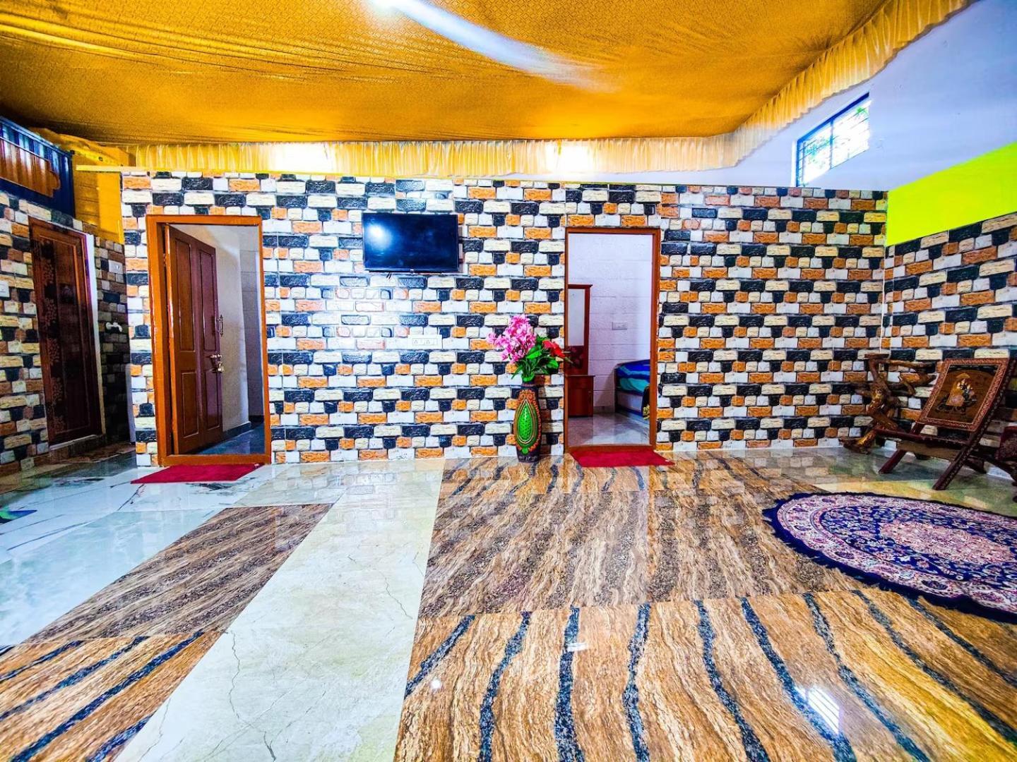 Sahara Family Homestay Mysore Exterior photo